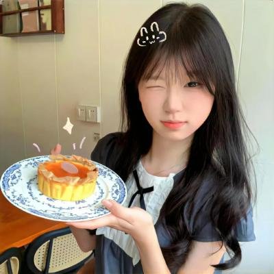校草是女生